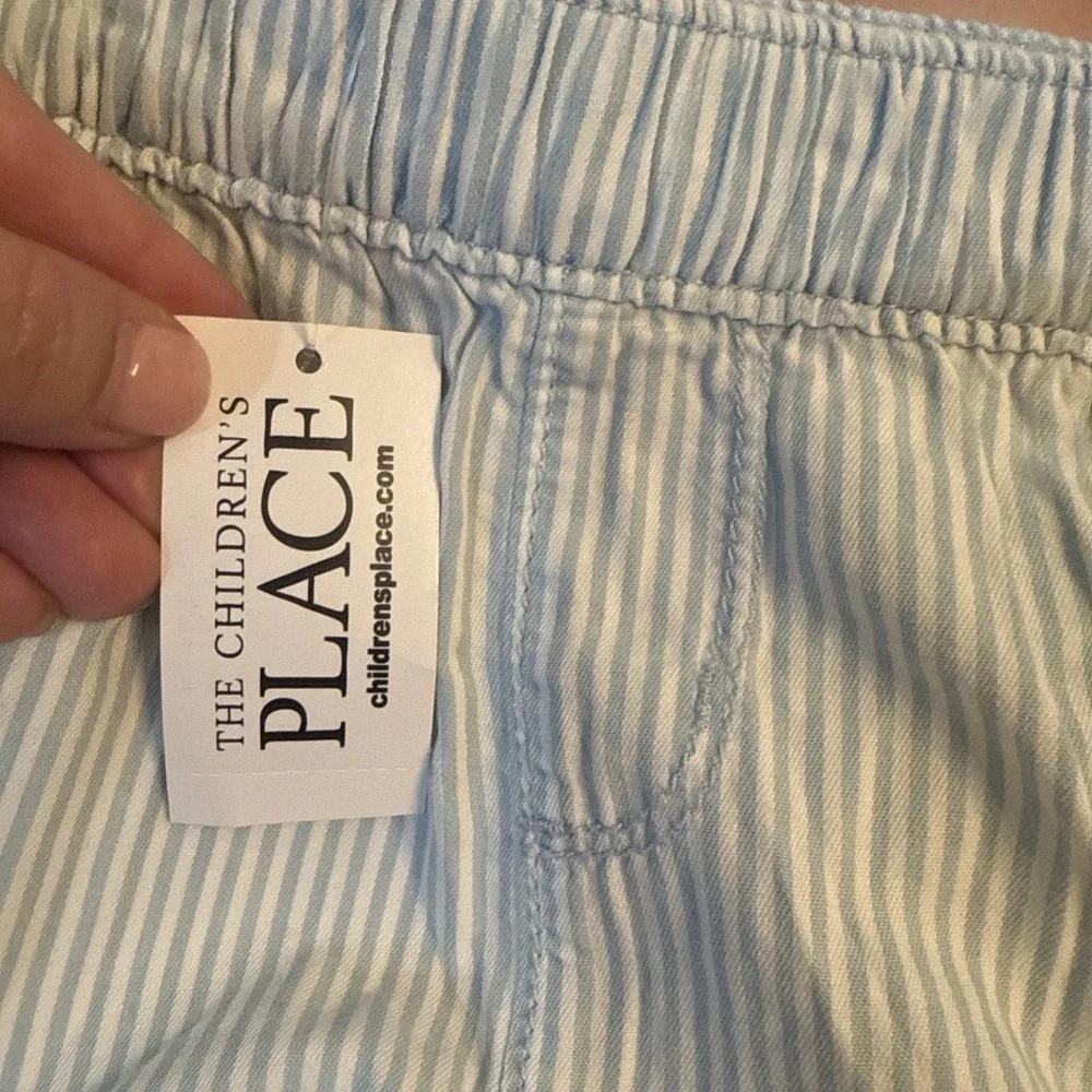 The Children's Place Girls'6x/7 Striped Shorts Blue White NWT